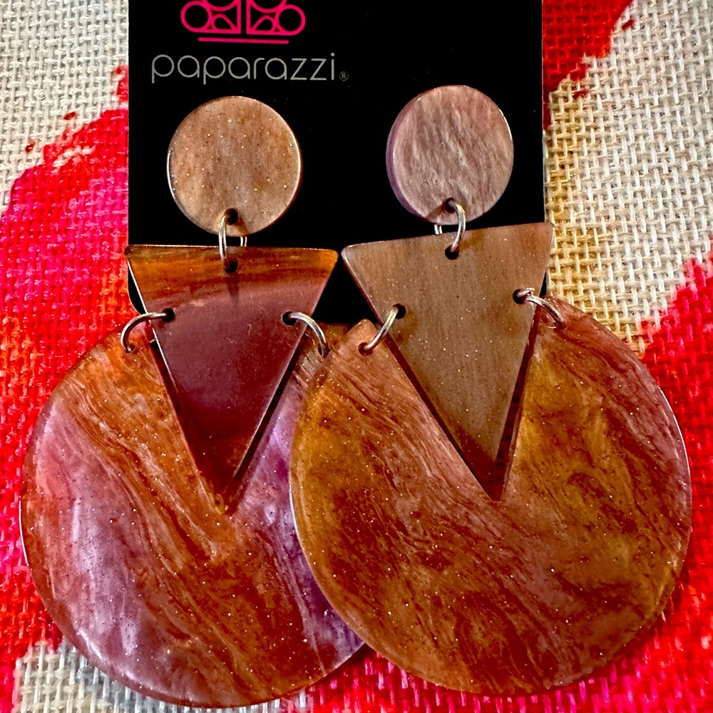 Paparazzi earrings